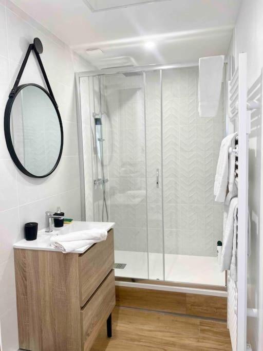 Studio Design Au Centre De Реймс Экстерьер фото