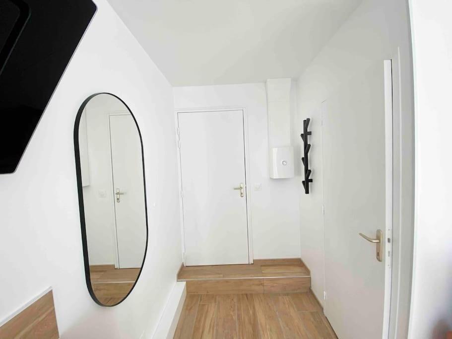 Studio Design Au Centre De Реймс Экстерьер фото